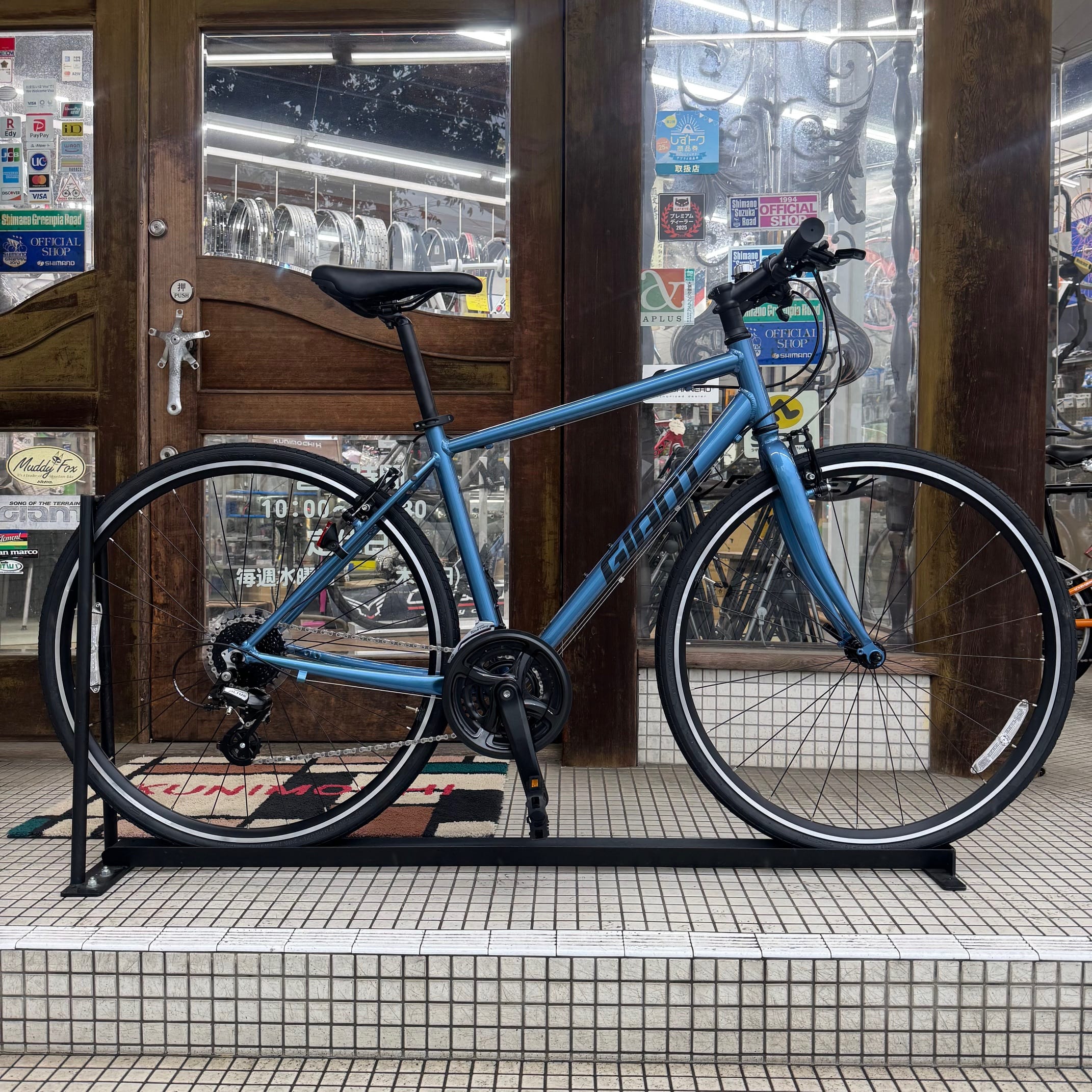 GIANT ESCAPE R3